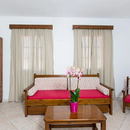 Mylos Hotel